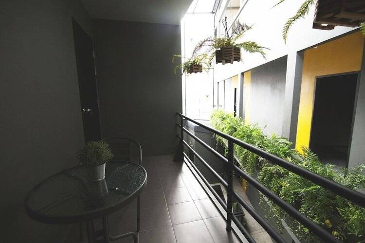 The Arbern Hostel x Bistro