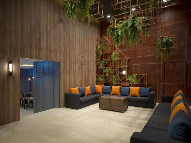 Prime Town - Posh & Port Hotel Phuket