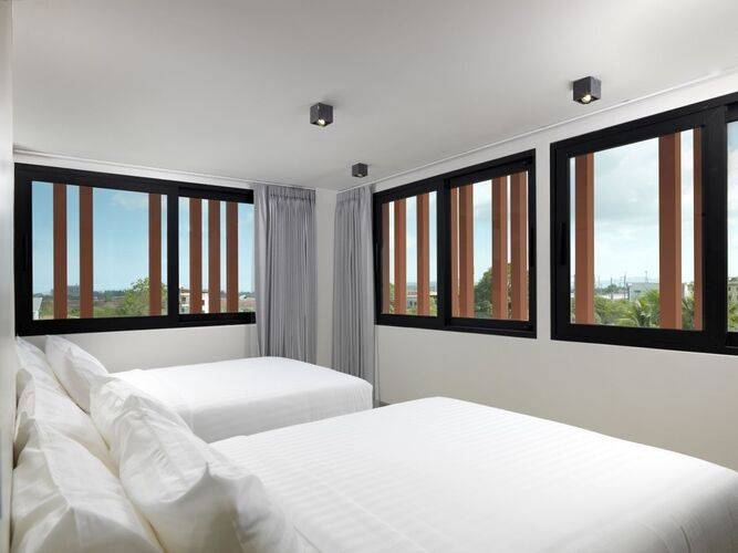 Prime Town - Posh & Port Hotel Phuket