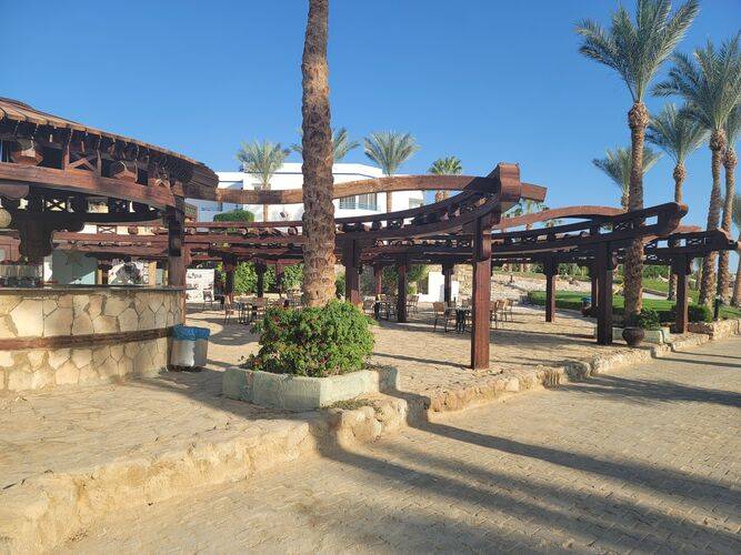 Queen Sharm Resort Beach