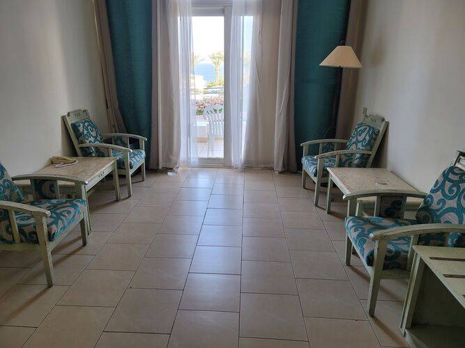 Queen Sharm Resort Beach