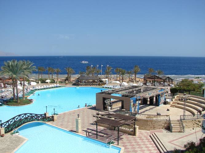 Queen Sharm Resort Beach
