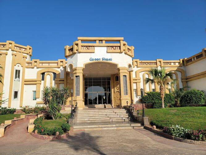 Queen Sharm Resort View