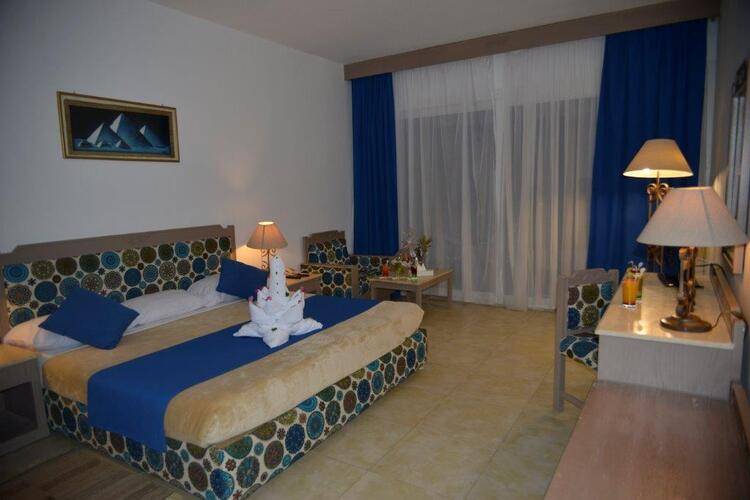 Queen Sharm Resort View