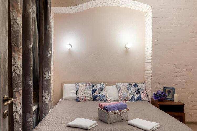 Breadberry Hotel