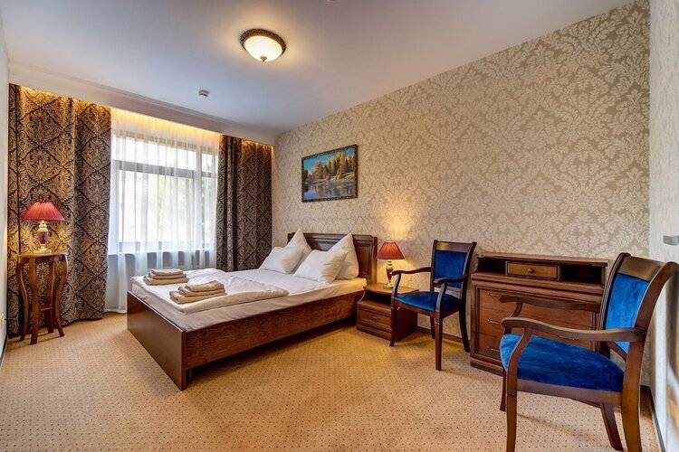 Shouyuan Hotel