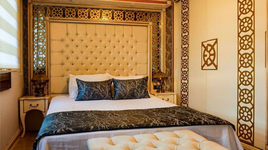 Otium Boutique Castle Old Town