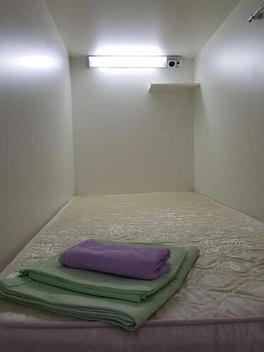 Hostel Friday