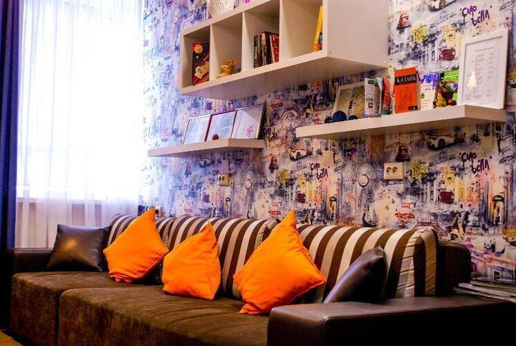 Hostel Friday
