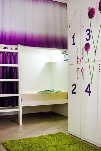 Hostel Friday