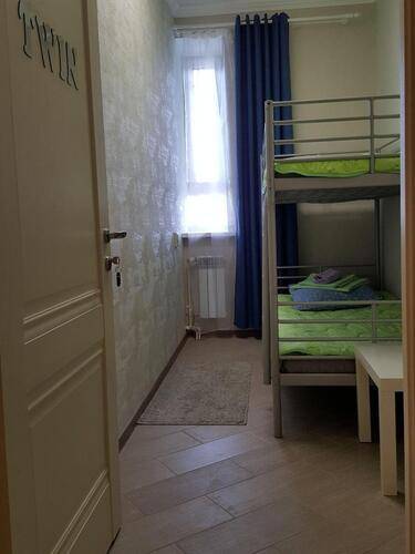 Hostel Friday