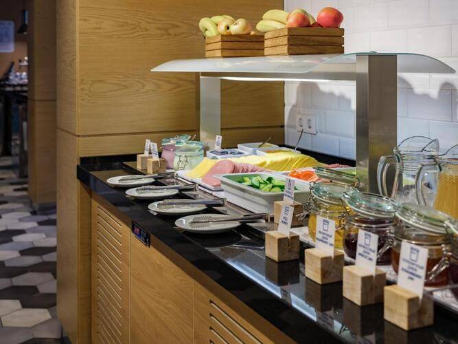 Holiday Express Moscow Шереметьево Аэропорт (Ex. Holiday Inn)
