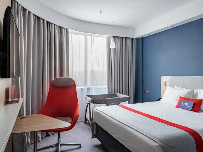 Holiday Express Moscow Шереметьево Аэропорт (Ex. Holiday Inn)