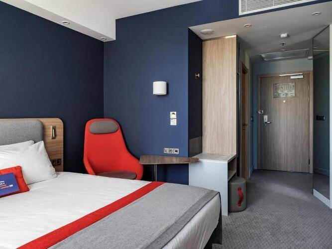 Holiday Express Moscow Шереметьево Аэропорт (Ex. Holiday Inn)