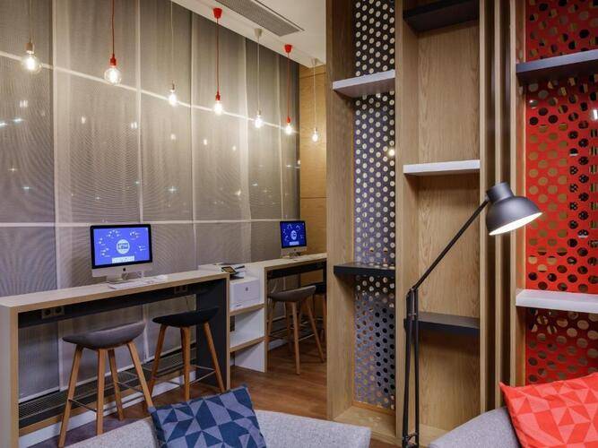 Holiday Express Moscow Шереметьево Аэропорт (Ex. Holiday Inn)