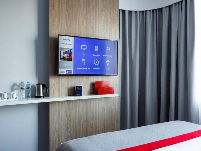 Holiday Express Moscow Шереметьево Аэропорт (Ex. Holiday Inn)