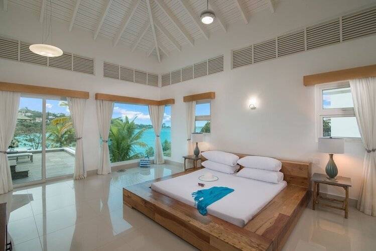 Crown Villas 4 bdrm