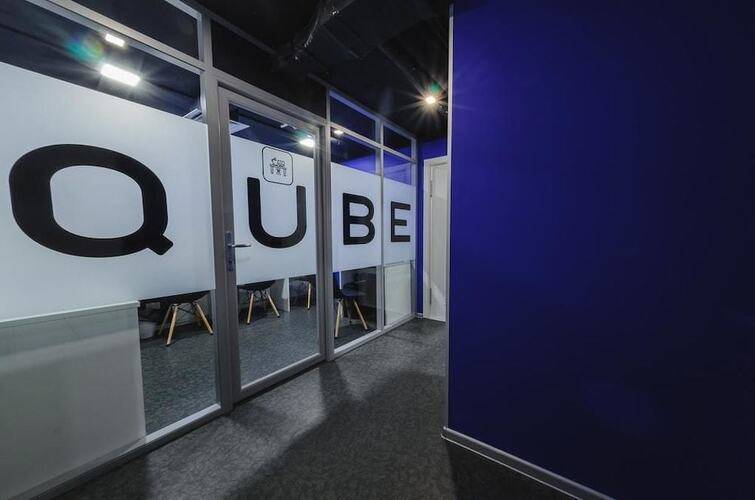 Qube Capsule Hotels