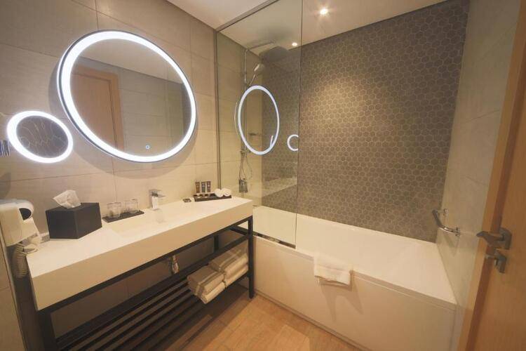 Novotel Jumeirah Village Triangle