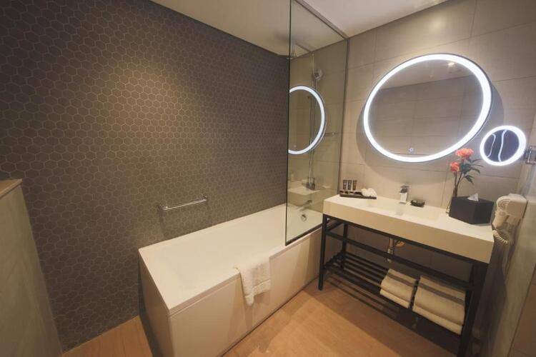 Novotel Jumeirah Village Triangle