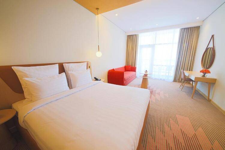 Novotel Jumeirah Village Triangle
