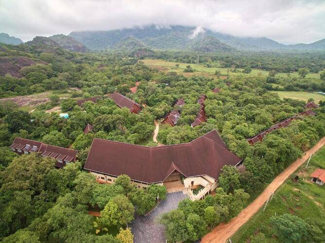 Occidental Paradise Dambulla