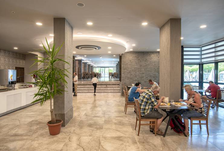Riviera Zen Hotel