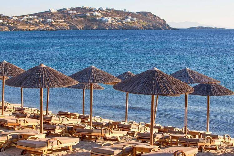 Manoulas Beach Mykonos