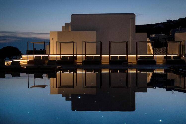 Manoulas Beach Mykonos