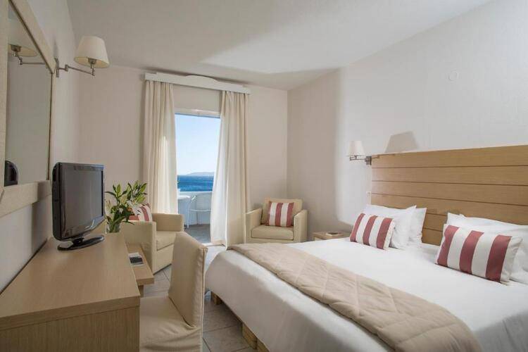 Manoulas Beach Mykonos