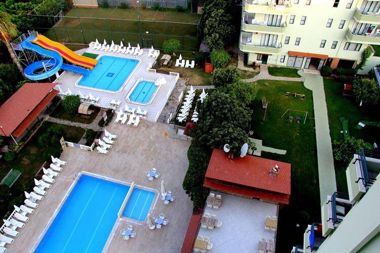 Green Park Hotel