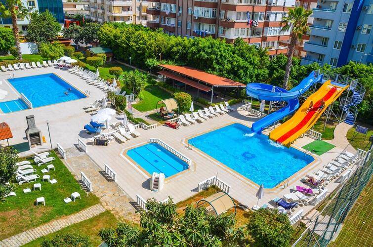 Green Park Hotel