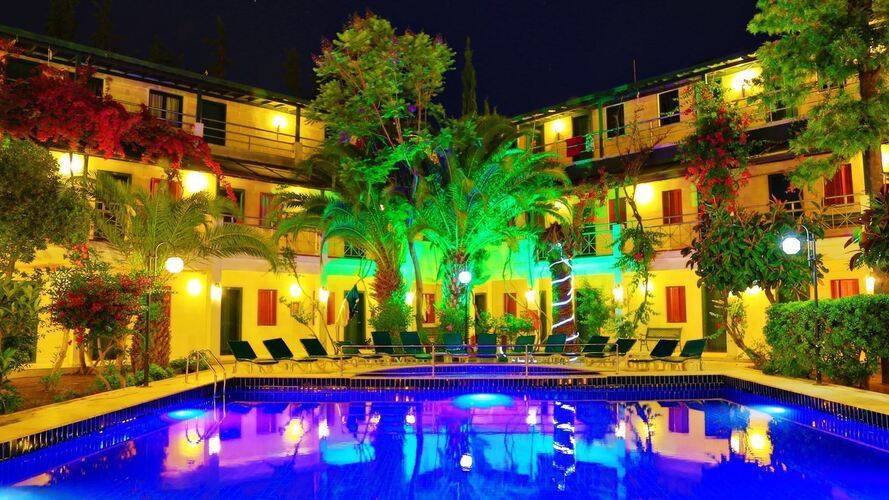 Hotel Bleu Nuit