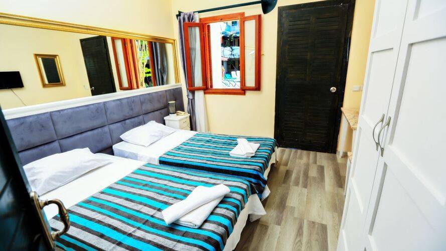Hotel Bleu Nuit