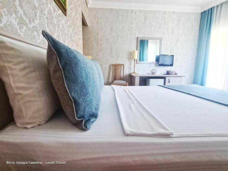 Фотография X Life Hotel (Adults Only 15+)
