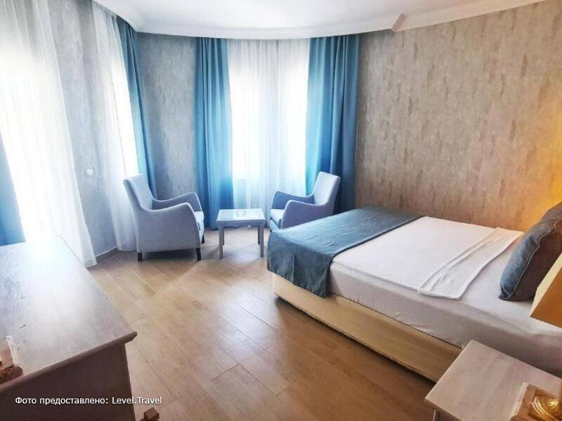Фотография X Life Hotel (Adults Only 15+)