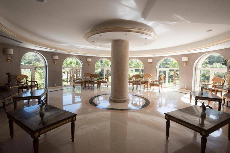 X Life Hotel (Adults Only 15+)