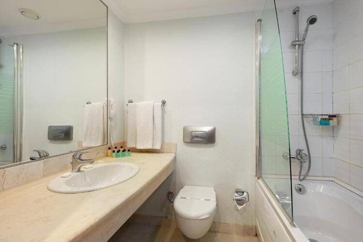 X Life Hotel (Adults Only 15+)