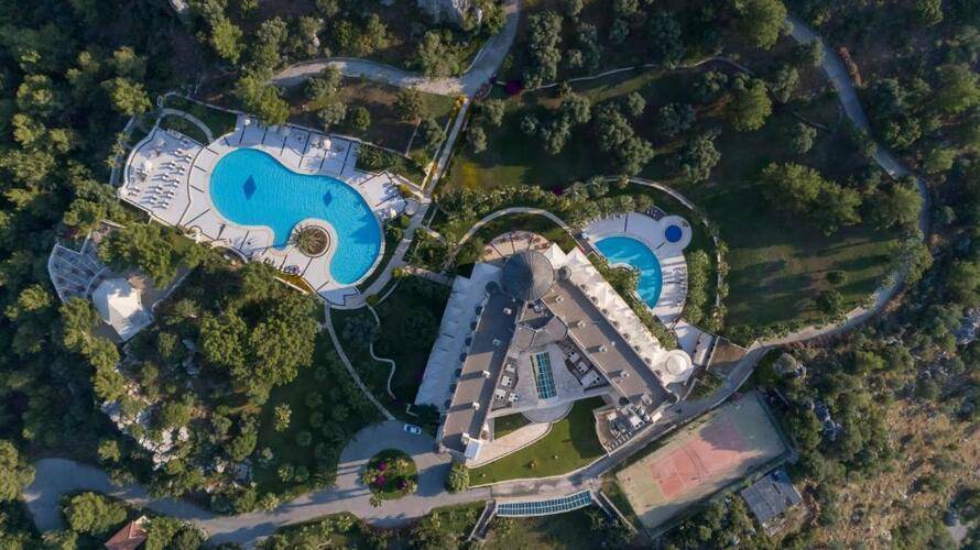 X Life Hotel (Adults Only 15+)