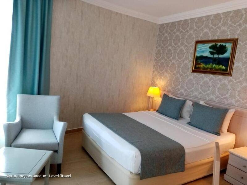 Фотография X Life Hotel (Adults Only 15+)