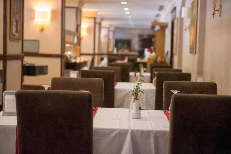X Life Hotel (Adults Only 15+)