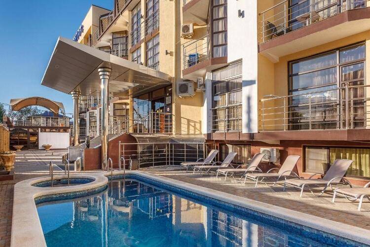 Pontos Family Resort Hotel