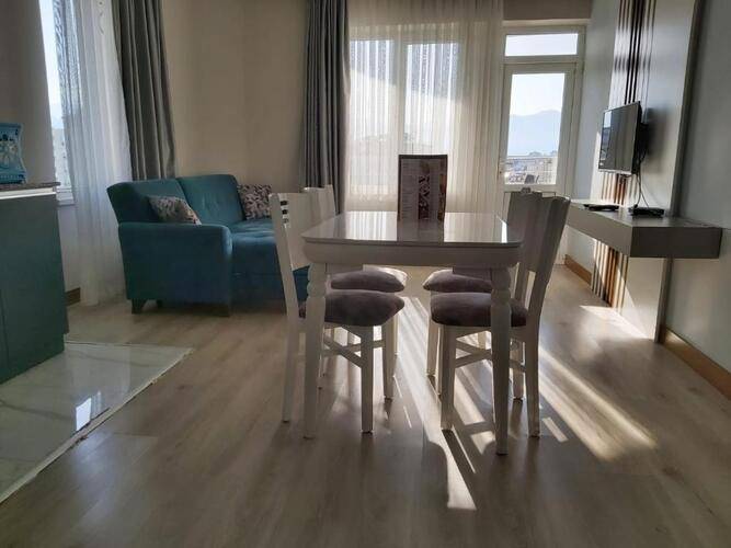 Theluna Suite