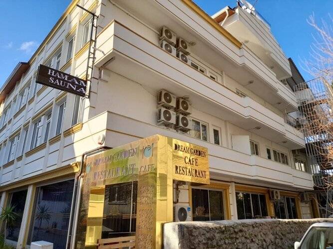 Dream Time Hotel