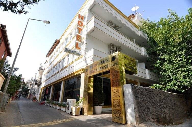 Dream Time Hotel