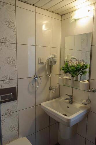 Afsin Hotel