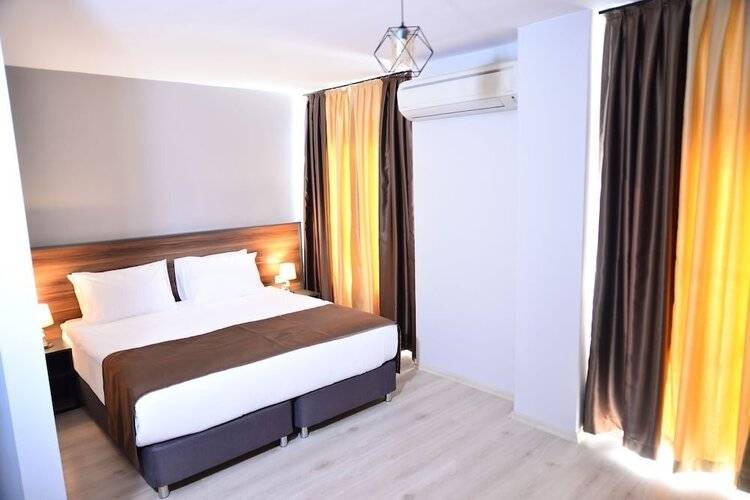 Privado Hotels