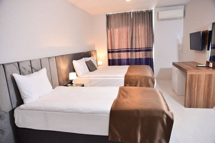 Privado Hotels