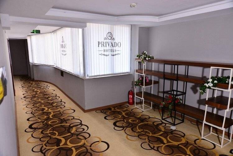 Privado Hotels