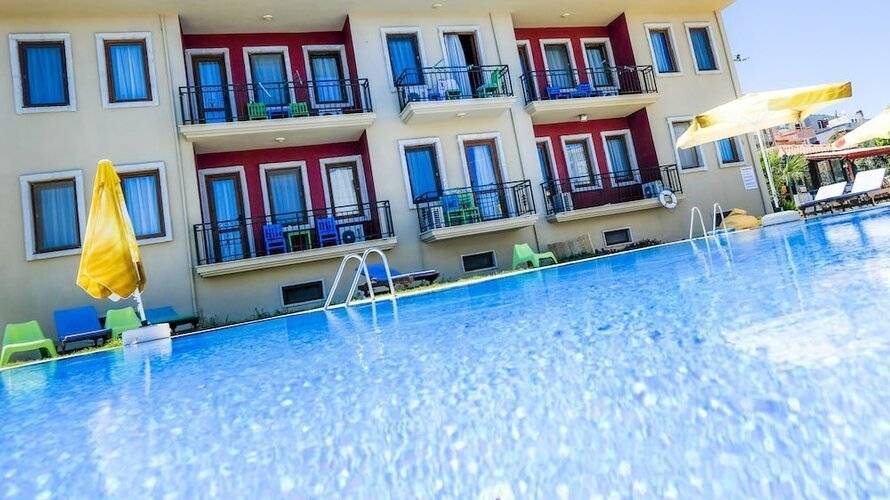 Karaburun Konak Hotel
